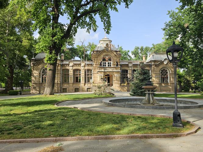 Хива и сокровища эпохи Тимуридов: новогодняя сказка