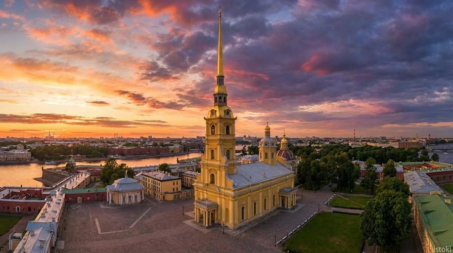 Три дня в сердце России: тайны столицы и мечты будущего