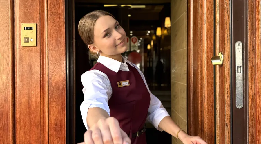 Размещение в Москве 3* / Адмиралтейская 3* (г. Санкт-Петербург)