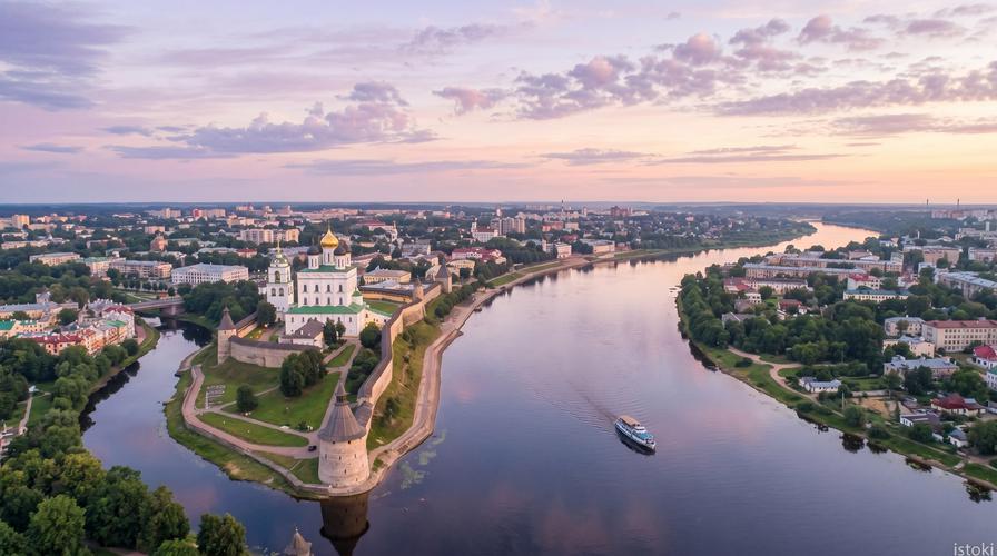 Тайны псковской земли: крепости, святыни, вдохновение