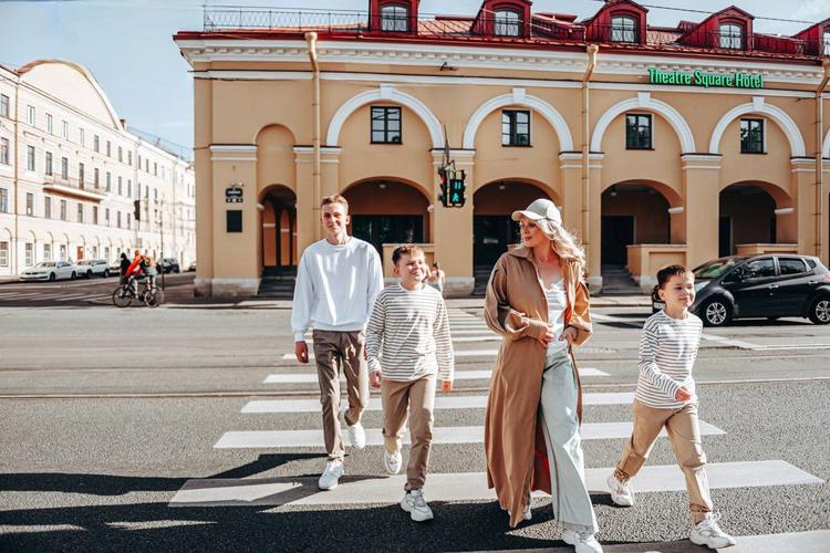 Театральная площадь 4* (г. Санкт-Петербург)