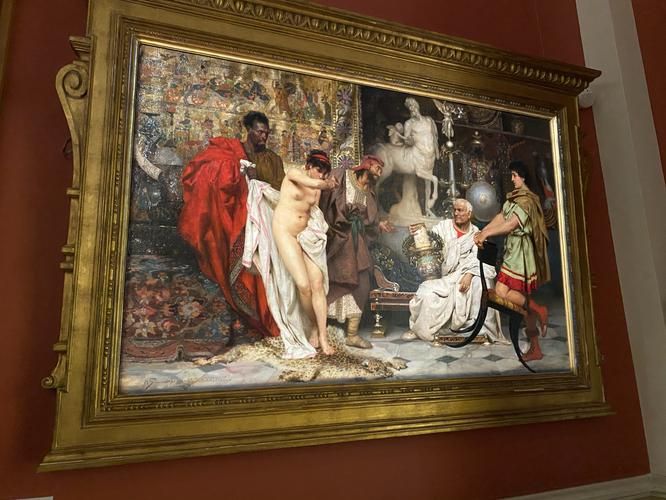 Петербург встречает Новый год: сказка, музыка и шампанское 7 дней