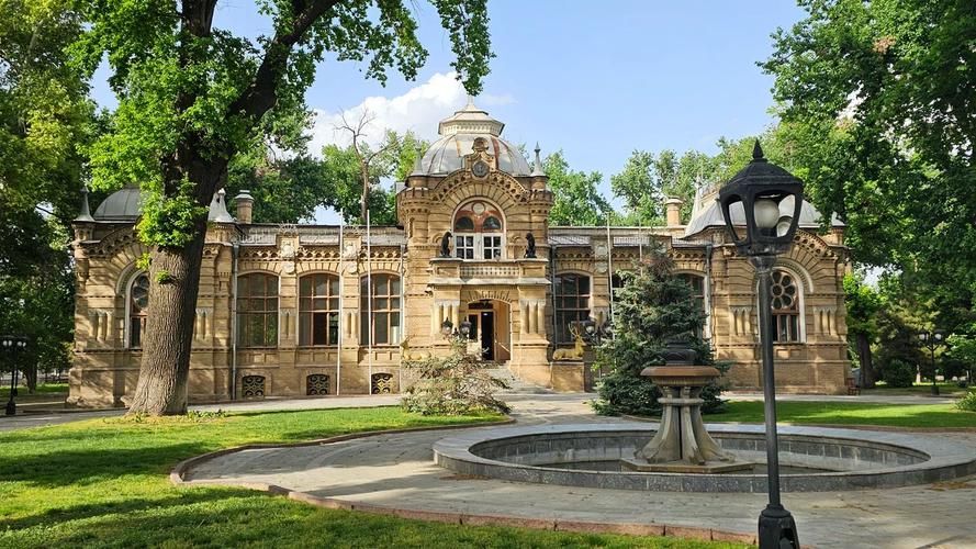 Легенды Шёлкового пути: 4‑дневное погружение в Узбекистан (по субботам)