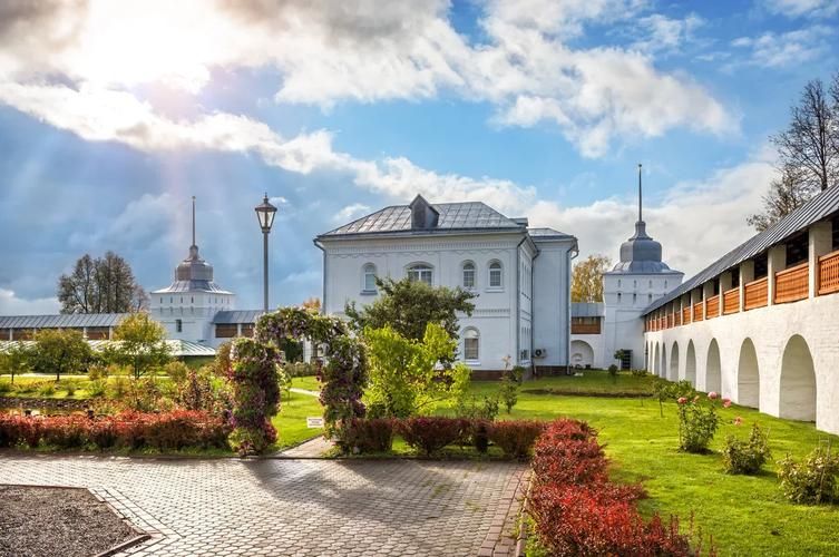 Автобус| Северные святыни и городские легенды
