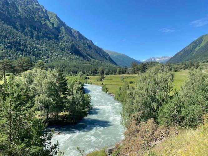 Кавказ. В лицах и красках