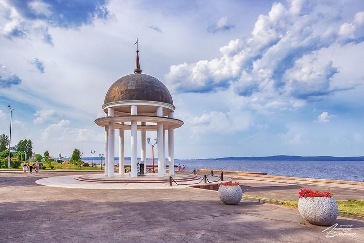 Мраморный аккорд: где рояль поёт с горами