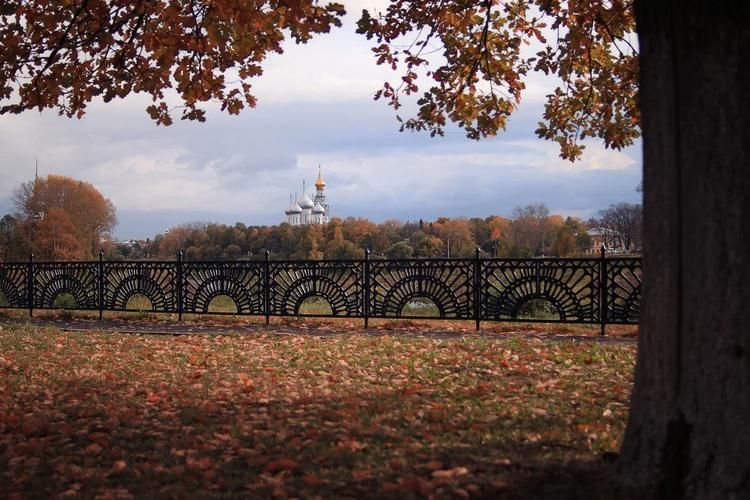 Узоры старины: в краю резных палисадов