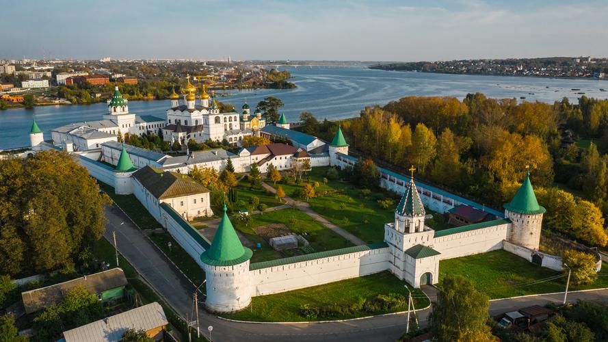 По золотому ожерелью Руси: от Костромы до Владимира
