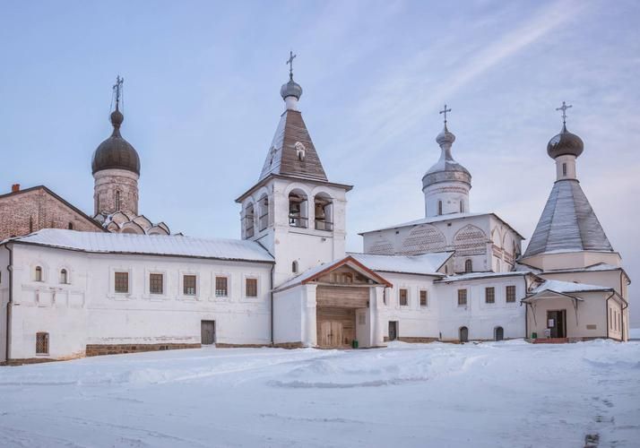 Светлый праздник в лицах и традициях